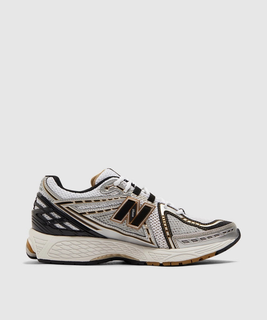 New Balance 1906 sneaker